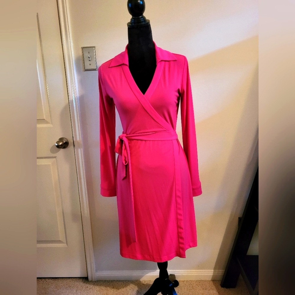 Hot pink long sleeve wrap dress. Size 6 Calvin Klein